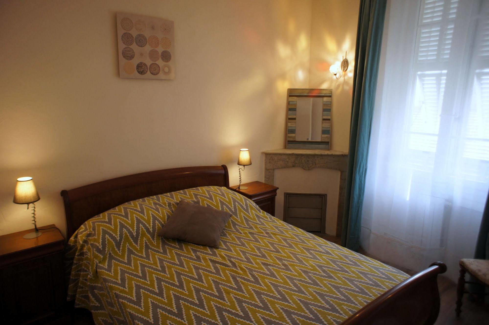 Zeperfectplace - Vieux Nice Garibaldi 3 Chambres Екстер'єр фото
